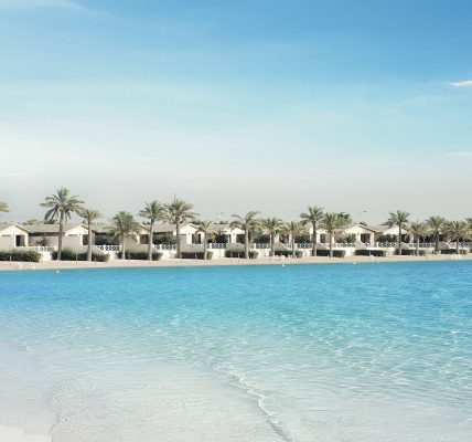 "منتجع شاطئ الدانة في الظهران" يسجل قفزة بنسبة 1150% في البحث