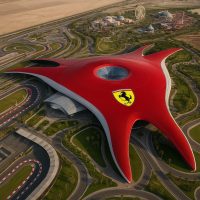 Ferrari World Dome – واجهة ترفيهية شهيرة بجوار الموقع المقترح