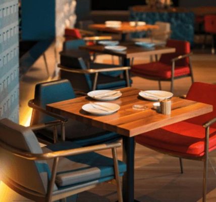 مطعم “سفر المحمدية”.. لماذا أصبح حديث السعوديين؟ وما الذي يميزه؟