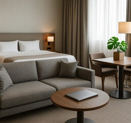 "الإقامة كخدمة".. هل يتحول الفندق إلى اشتراك شهري؟