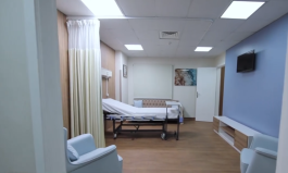 فريق ضيافة متخصص يقدّم خدمات علاجية وعافية مخصصة لكل نزيل