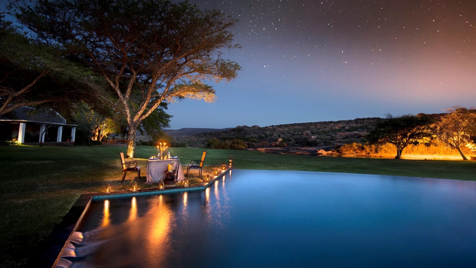 لماذا تبحث الفنادق العالمية عن تجربة “النزيل الخارق”؟