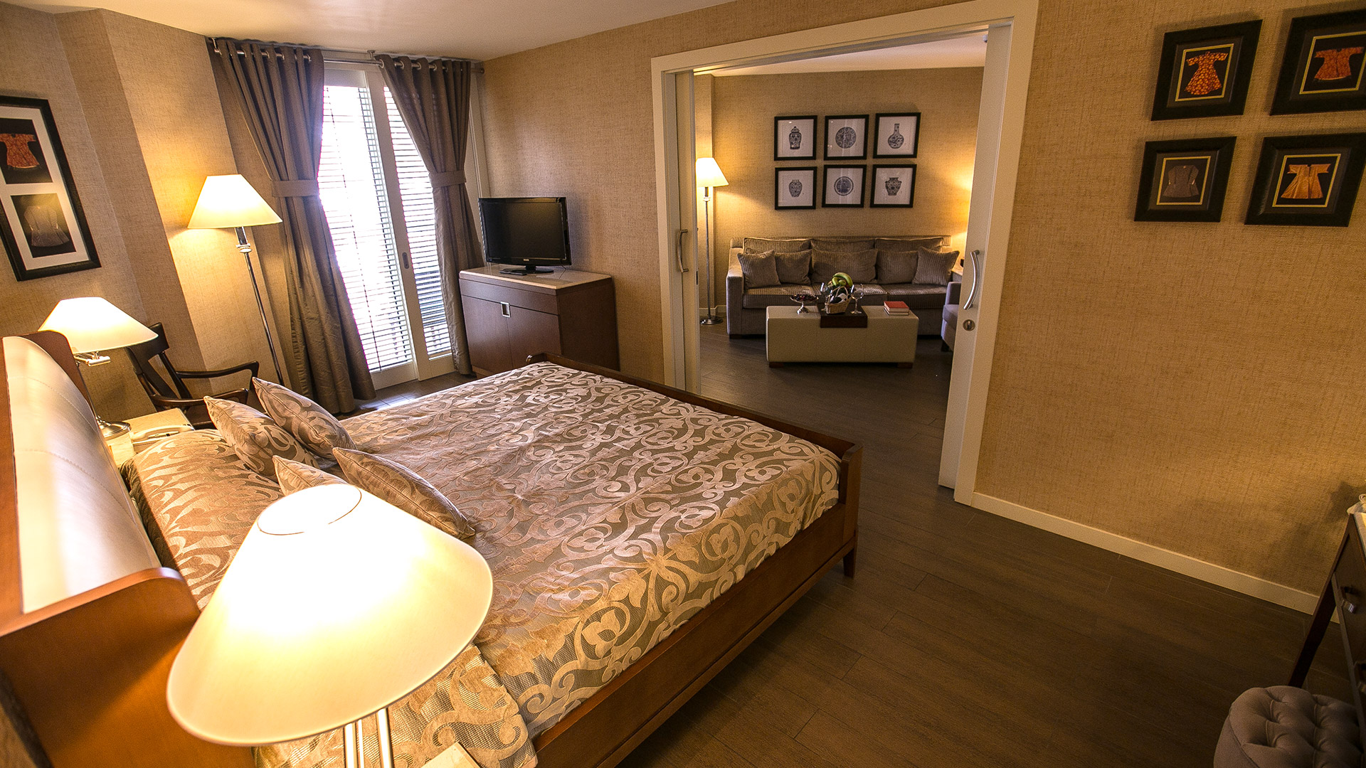 الألوان وتأثيرها غير المباشر على إحساس الضيف