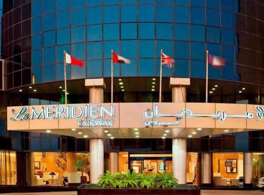 الفرق بين الإقامة الفندقية القصيرة والطويلة في “دبي”