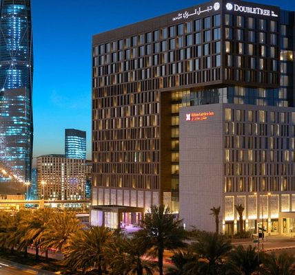 فنادق قريبة من مناطق الأعمال في “الرياض”