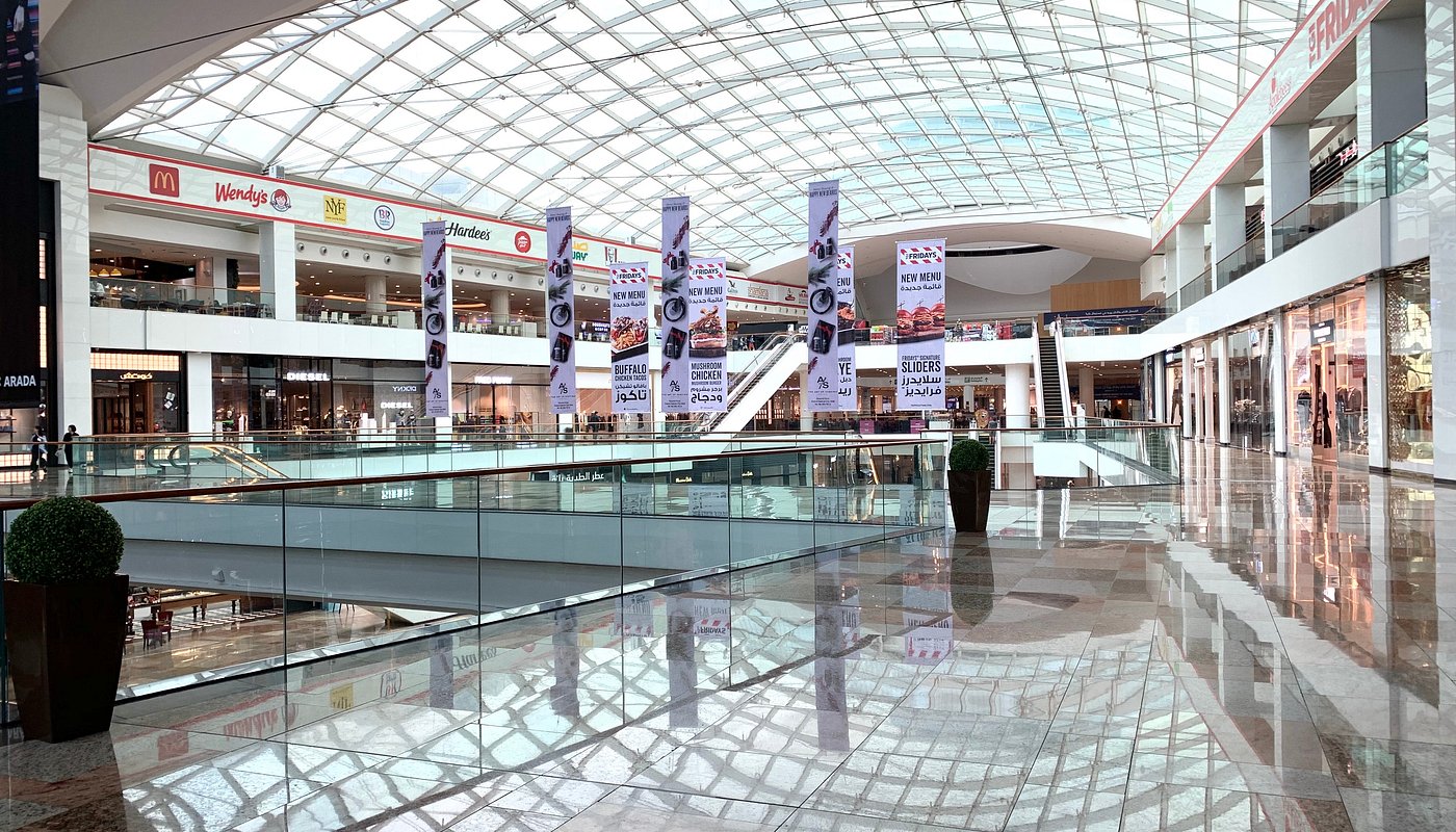 السكن الفندقي قرب المولات الكبرى في “دبي”