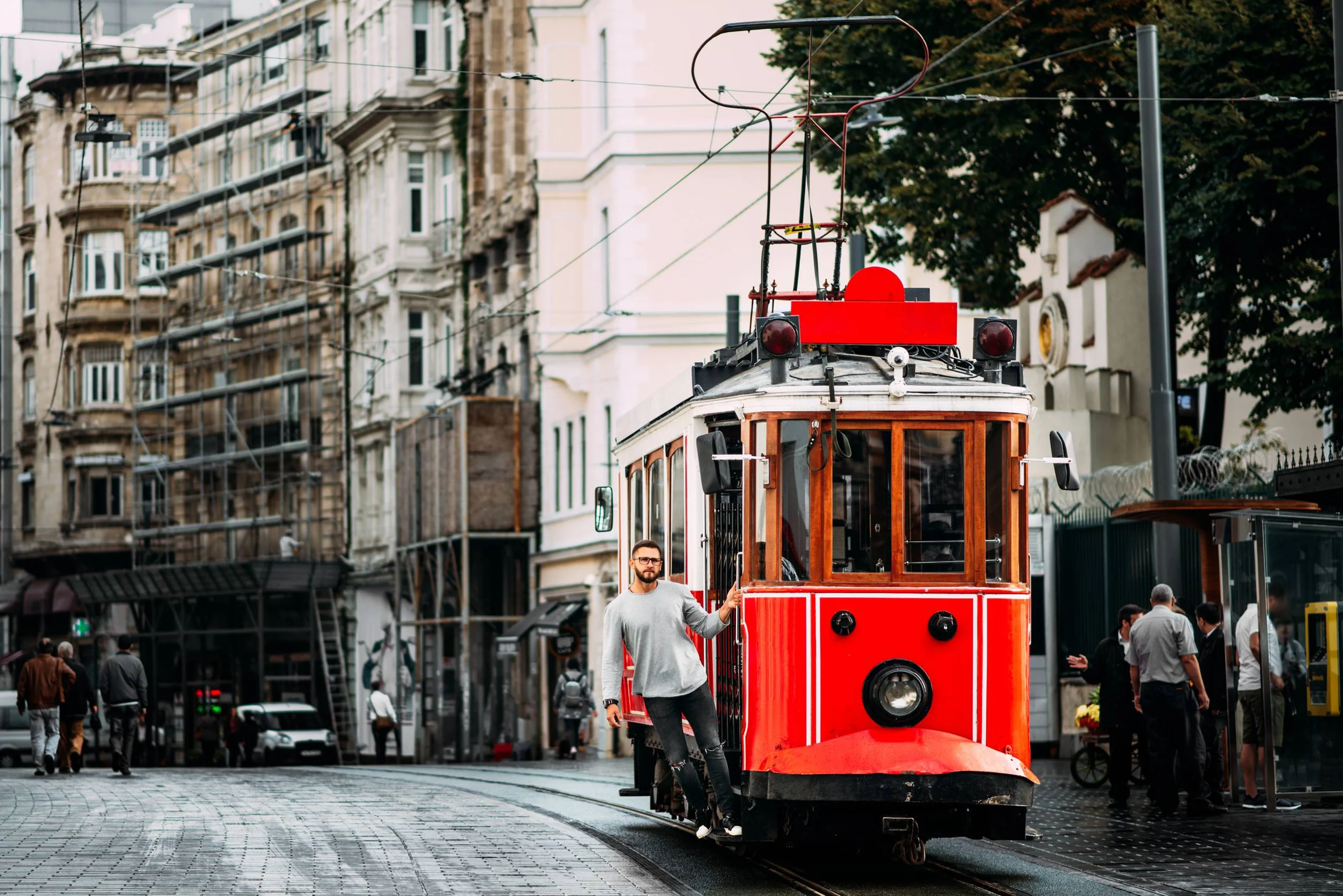 تجربة الإقامة قرب الأسواق الشعبية في “إسطنبول”