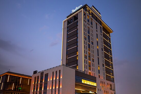 الفرق بين الإقامة الفندقية والإقامة المفروشة في “الرياض”