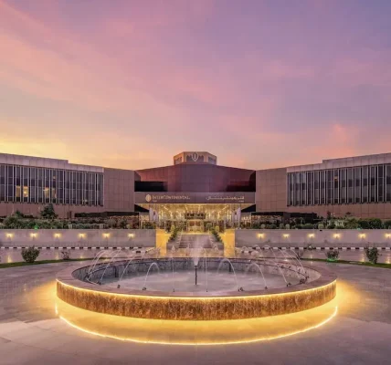 نصائح اختيار فندق مناسب لرحلة عائلية إلى “الطائف”