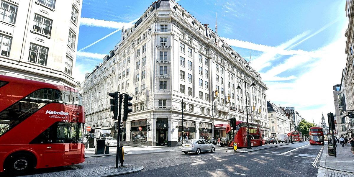 تجربة السكن الفندقي للمسافرين منفردين في “لندن”