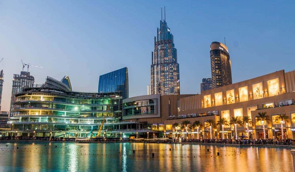 السكن الفندقي قرب المولات الكبرى في “دبي”