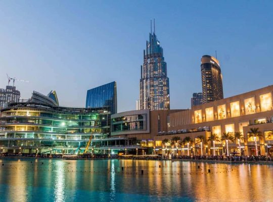 السكن الفندقي قرب المولات الكبرى في “دبي”