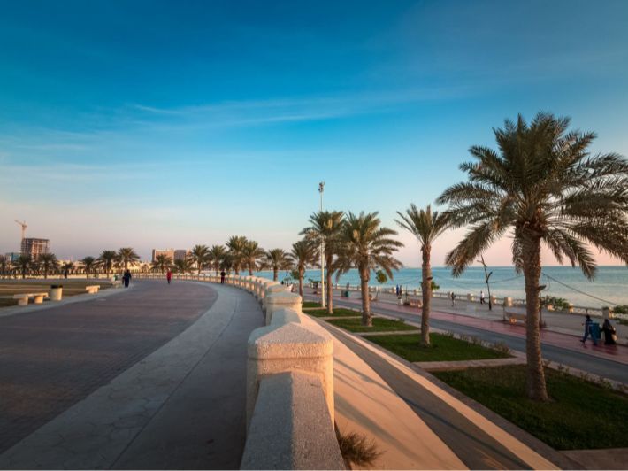 فنادق مطلة على البحر في “الخبر”