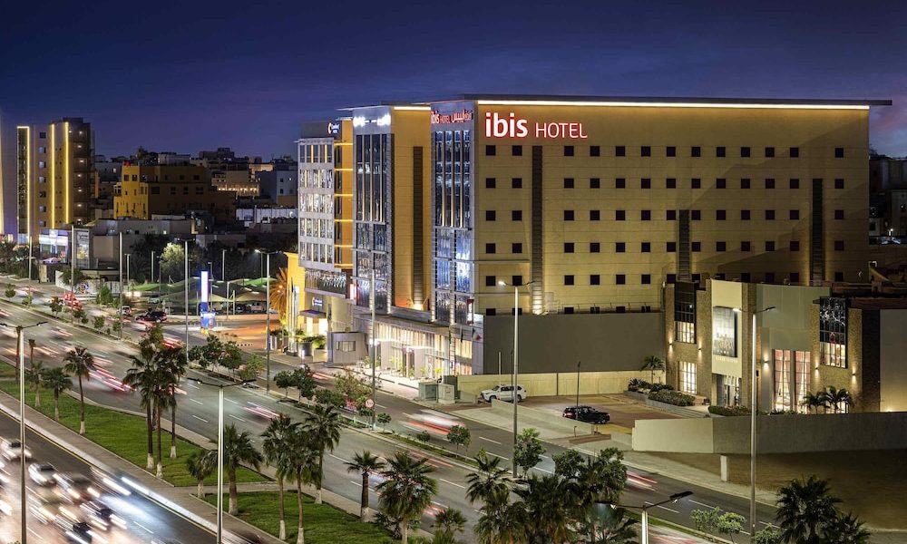 فنادق ثلاث نجوم في جدة مع تقييمات عالية