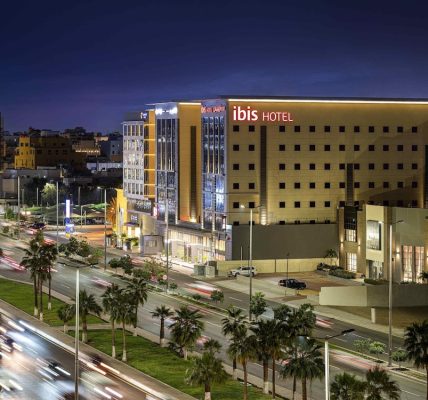 فنادق ثلاث نجوم في جدة مع تقييمات عالية