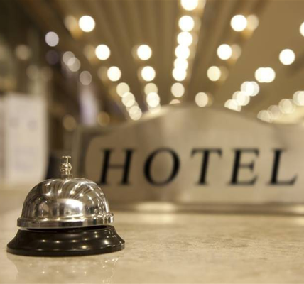 كيف تغيّر محركات البحث طريقة حجز الفنادق؟