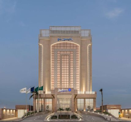 فندق راديسون بلو.. جدة الكورنيش