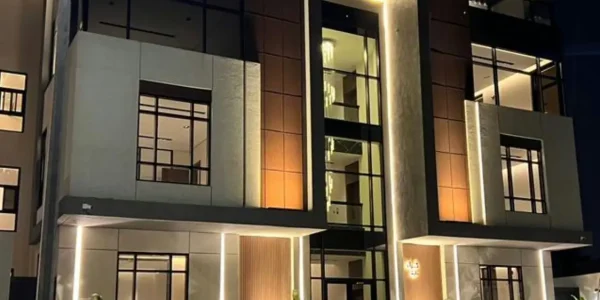 شقق بيت المدينة للشقق المخدومة