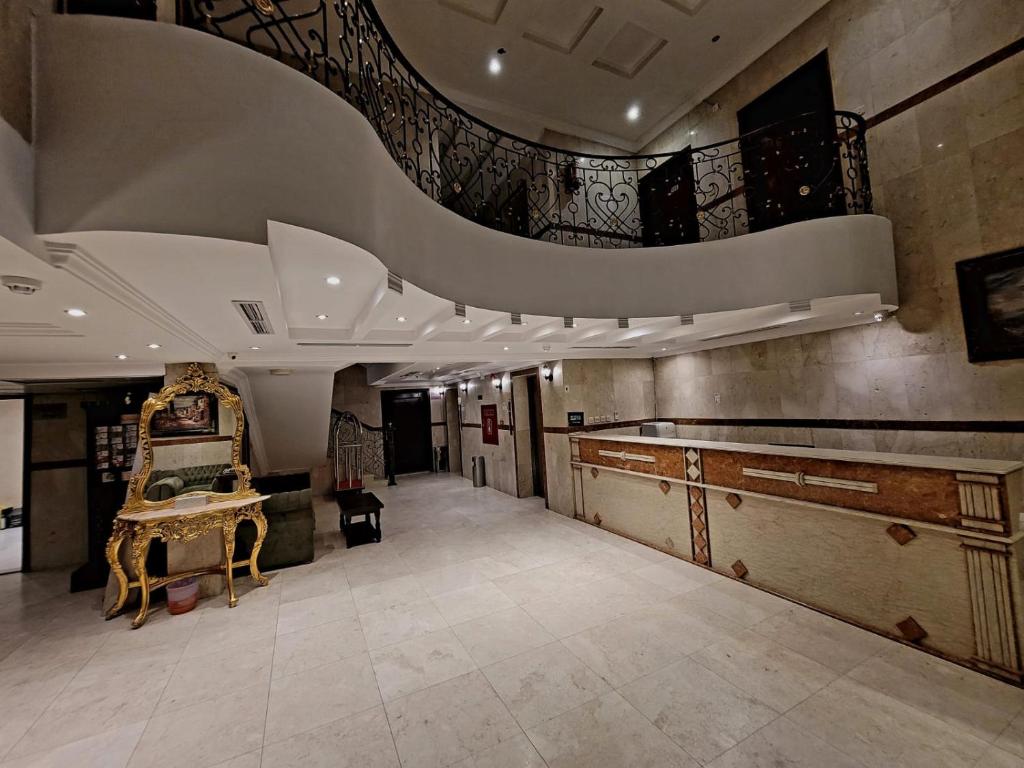 الأرض الجميلة للشقق المخدومة