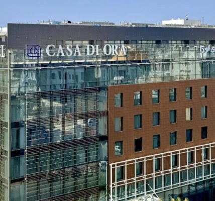 فندق كازا ديورا الروضه