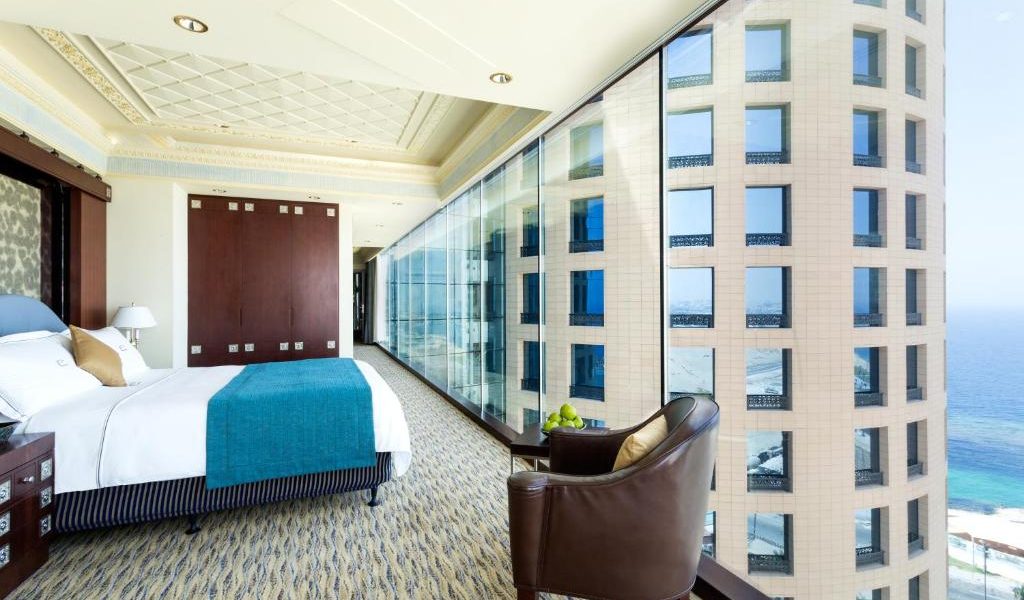 فنادق مطلة على البحر الأحمر في جدة