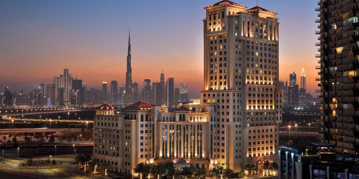 كيفية اختيار فندق بتقييمات حقيقية في "دبي"