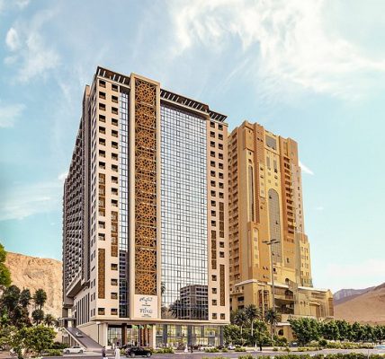 فندق وأجنحة تايم ربا