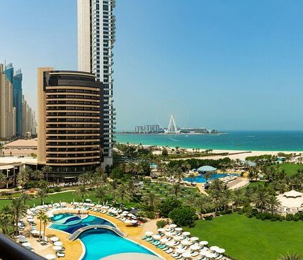 فنادق قريبة من الشواطئ في دبي