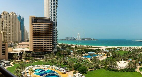 فنادق قريبة من الشواطئ في دبي