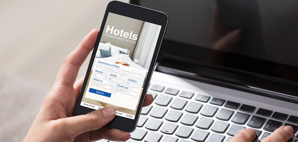 أفضل تطبيقات حجز الفنادق في السعودية