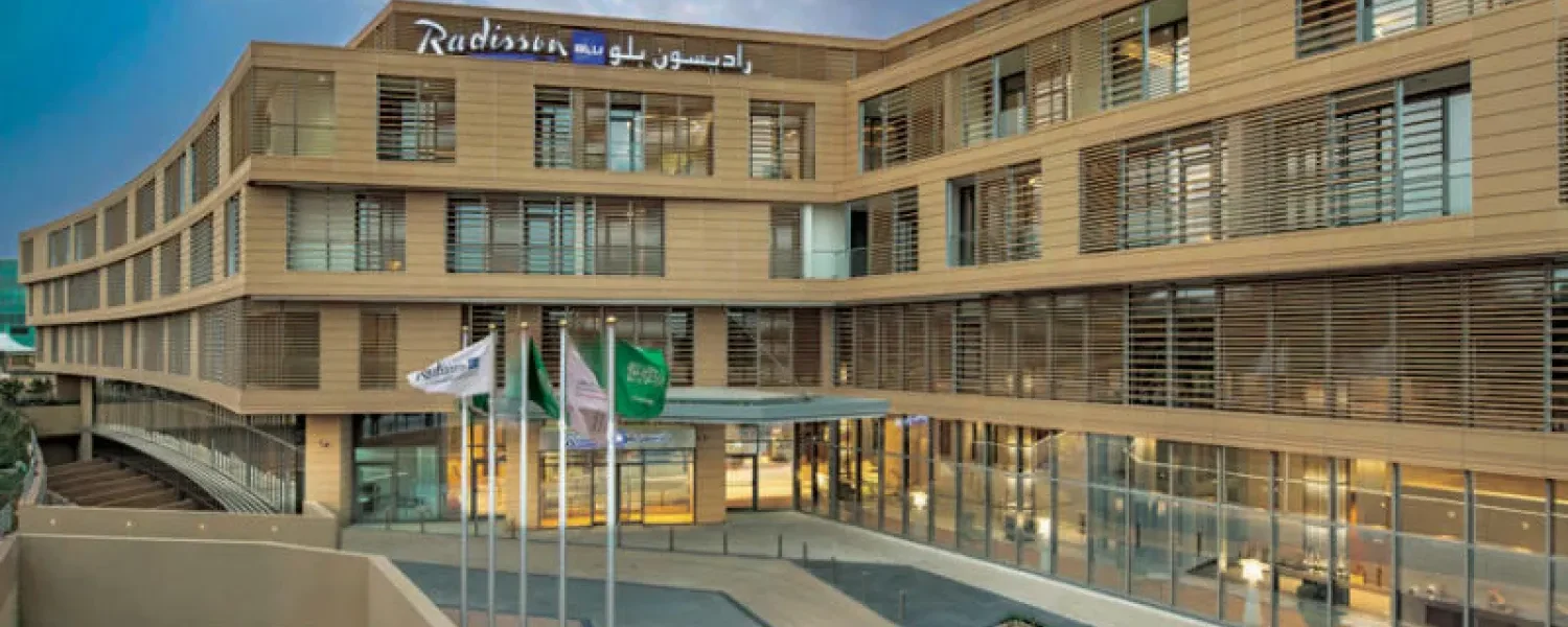 فندق وريزيدنس راديسون بلو في الحي الدبلوماسي بالرياض