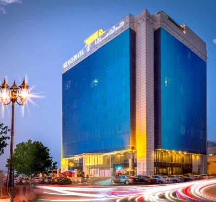 فندق جراند بلازا - الخليج الرياض