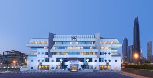 فندق وأجنحة ليفا، مواجه لوسط المدينة – دبي