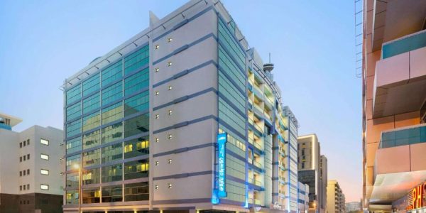 فندق هوارد جونسون بلازا من ويندهام دبي ديرة