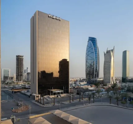 فندق كراون روز