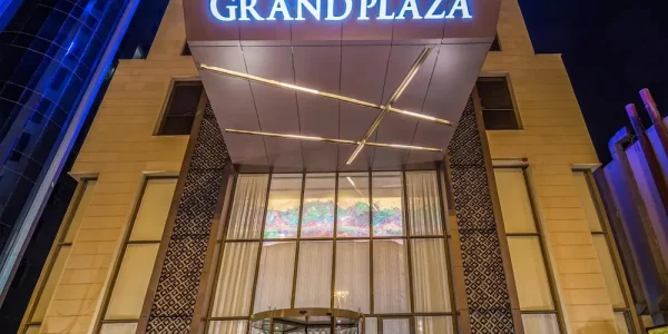 فندق جراند بلازا - مركز الملك عبد الله المالي، الرياض