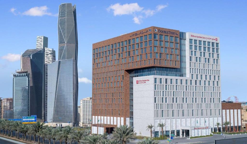 أجنحة دبل تري من هيلتون - الحي المالي في الرياض