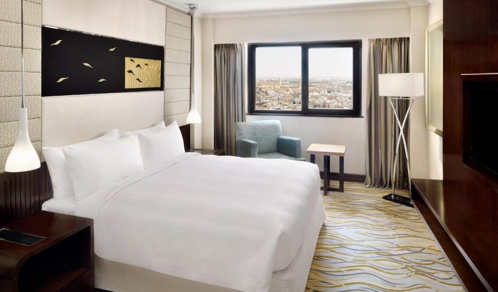 فور بوينتس باي شيراتون الرياض الخالدية