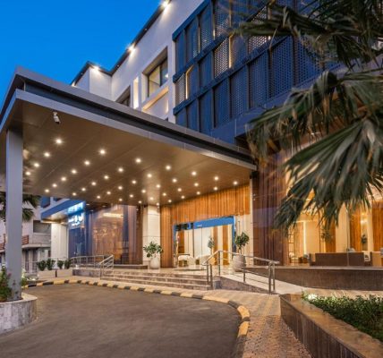 فندق وأجنحة فوياج