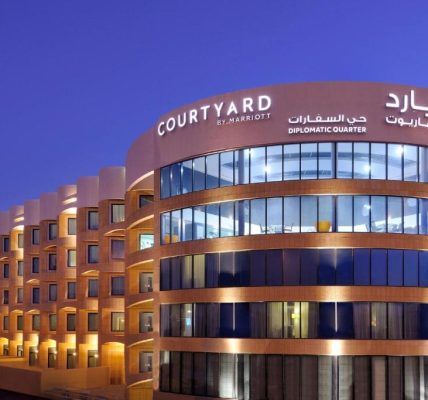 كورتيارد من ماريوت الرياض العليا