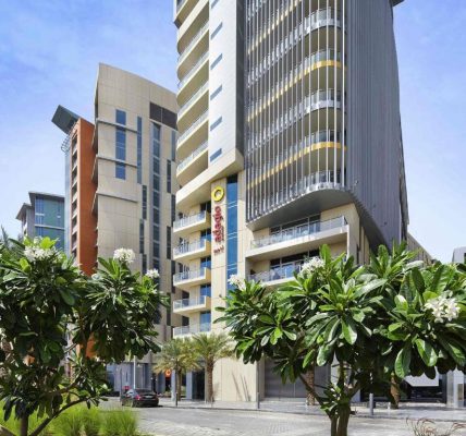 أداجيو أبوظبي البستان