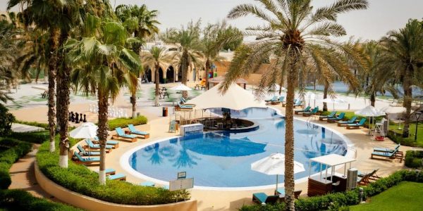 فندق متروبوليتان المفرق