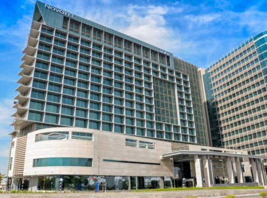 النوفوتيل أبوظبي البستان