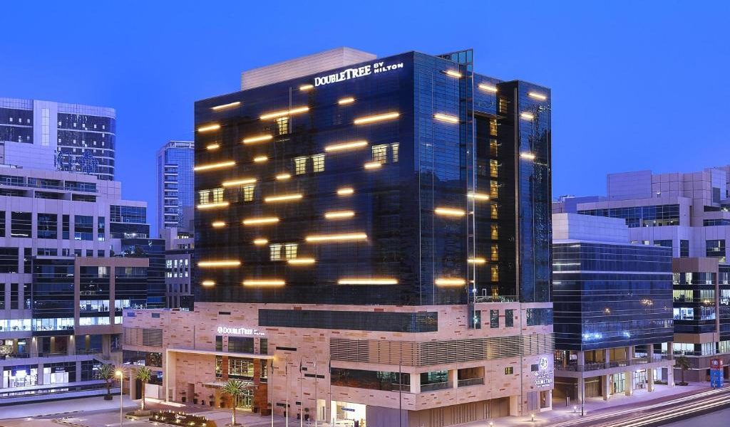 فندق دبل تري باي هيلتون دبي – الخليج التجاري