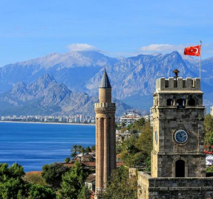 إيه آر كيه كيه هومز