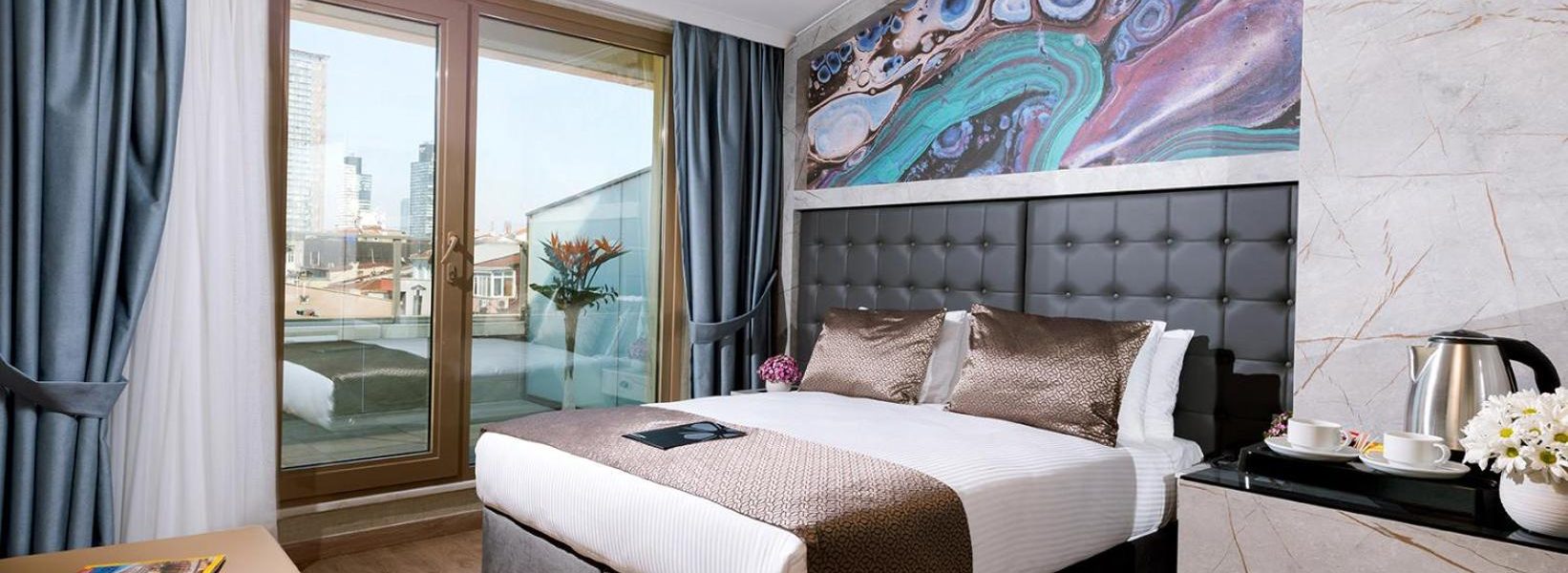 فندق فور سايدز شيشلي