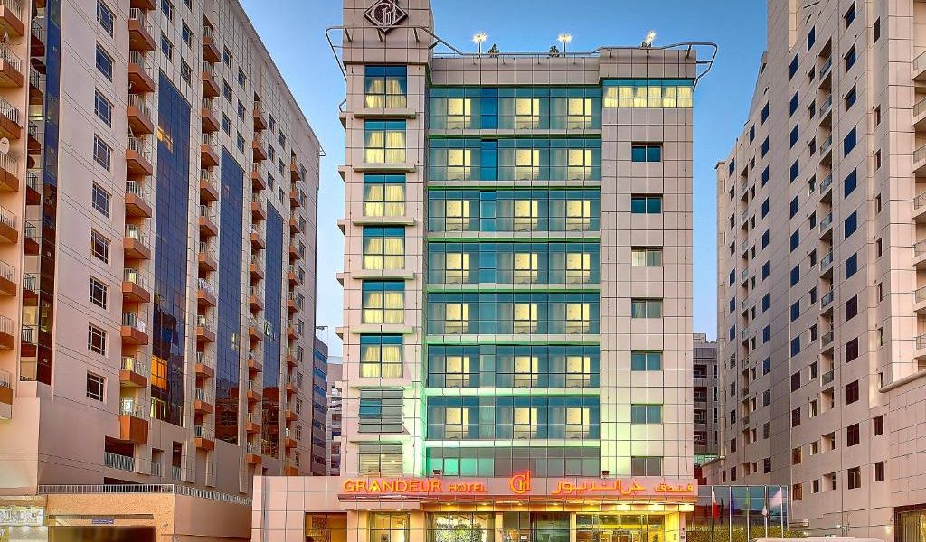 فندق جرانديور البرشاء