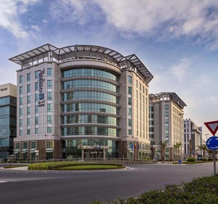 فندق راديسون بلو، مدينة دبي للإعلام