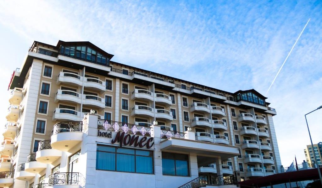 فندق مونيك