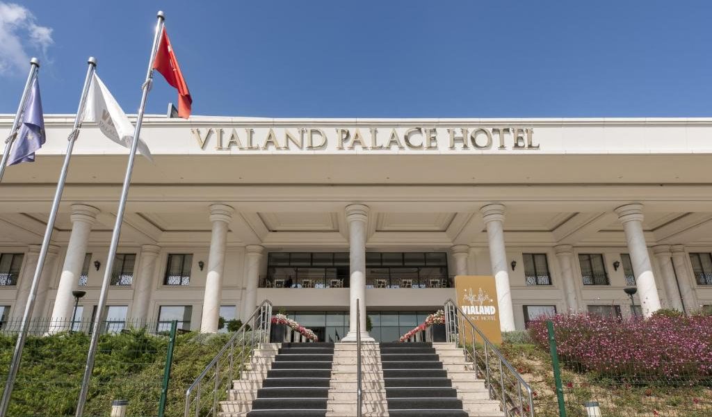 فيالاند بالاس هوتل